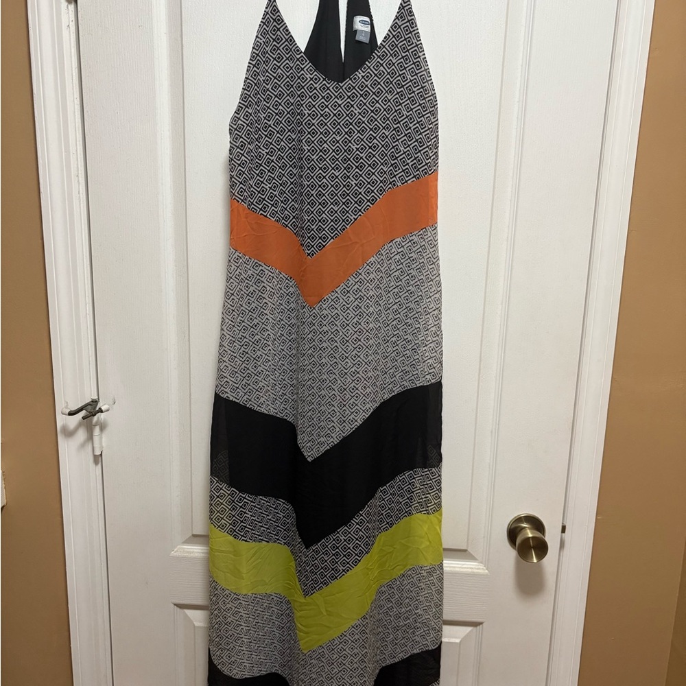 Stylish Geometric Maxi Dress - Black, Orange, Green